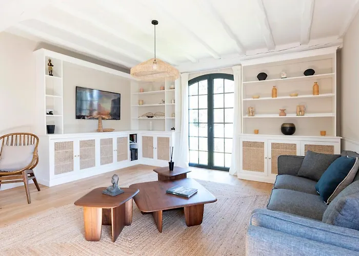 Somptueuse Sous Les Pins Villa