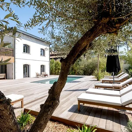 Villa Somptueuse Sous Les Pins *